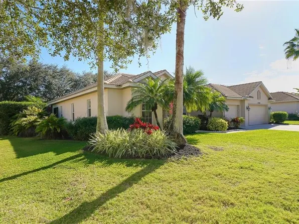 13046 Peregrin Cir, Bradenton, FL 34212