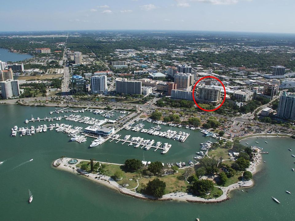 situated in Downtown Sarasota, directly in front of Marina Jack. Incredible view of Sarasota Bay