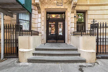 321 West 94th Street in Upper West Side