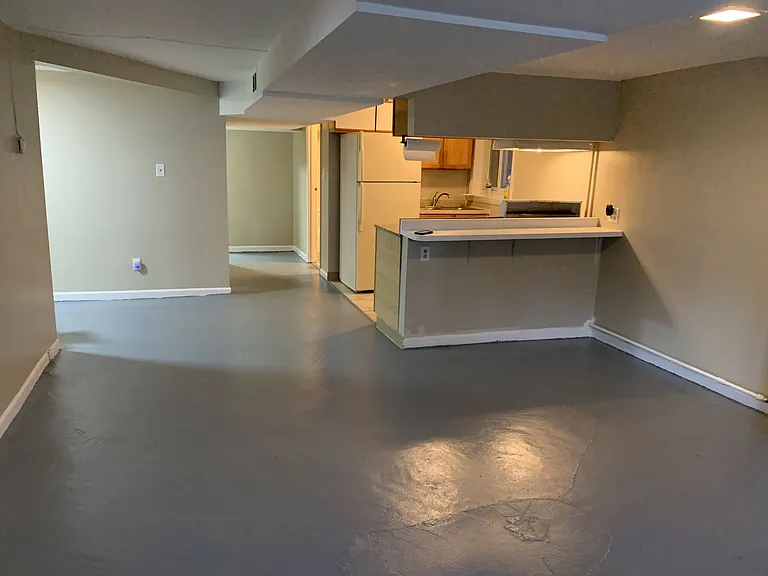 5248 W Altgeld St — Photo 2