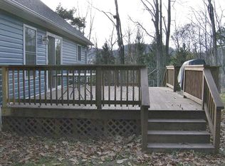 155 Woodland Dr, Northern Cambria, PA 15714