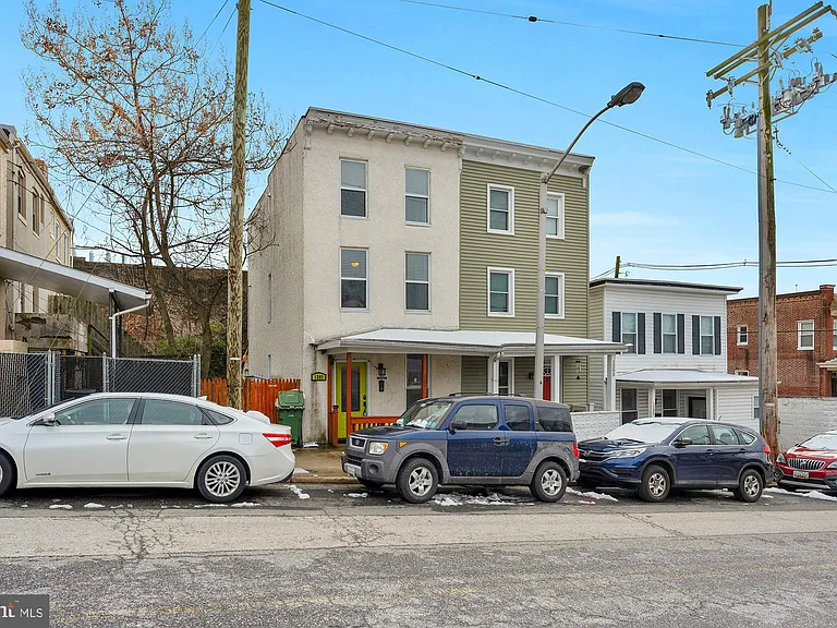 1201 Union Ave — Photo 2