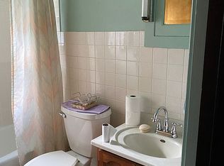 526 S Blackhawk St, Janesville, WI 53545