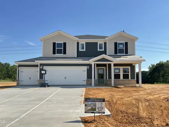 376 Barrow Meadows Dr, Zebulon, NC 27597