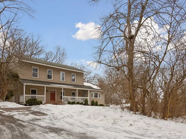 520 Hanlon Ave, Wayzata, MN 55391
