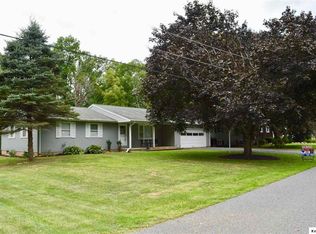 21 Meadowbrook Dr, Mount Vernon, OH