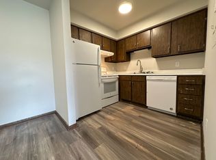 121 Berkley Rd #6, Verona, WI 53593