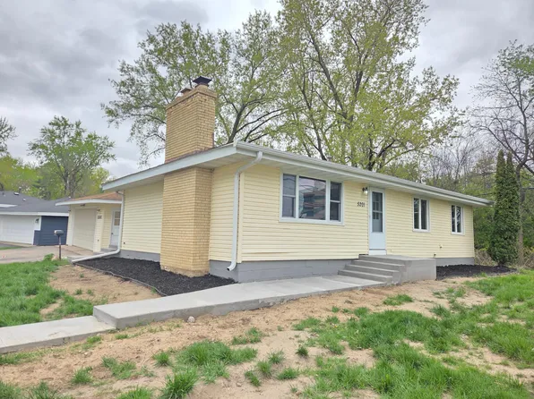 5201 W 84th St, Bloomington, MN 55437