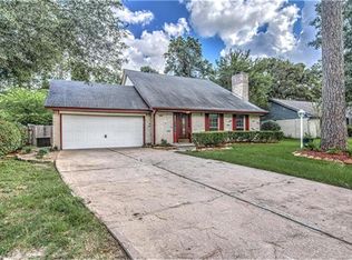 9602 Magnolia Ridge Dr, Houston, TX 77070