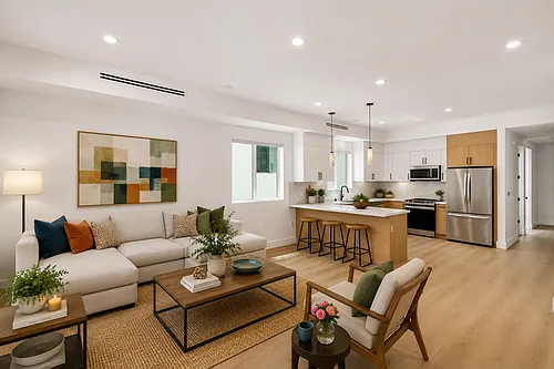5026 Cahuenga Blvd Photo 1
