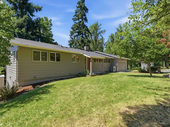 23757 SE Shady View Ln, Eagle Creek, OR 97022