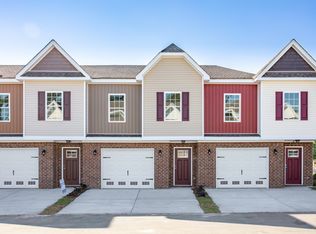 45 Leaf Ct, Richmond Hill, GA 31324