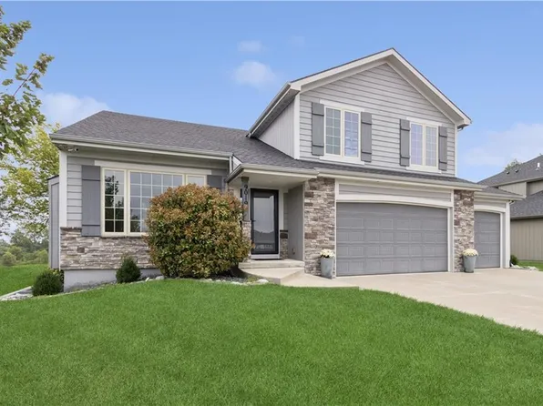 9019 N Norton Ave, Kansas City, MO 64156