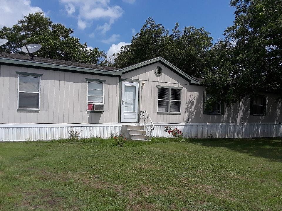 2nd image of 8033 Pleasant Run Rd