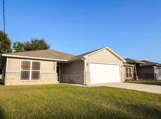10560 Senegal Dr, Pensacola, FL 32534