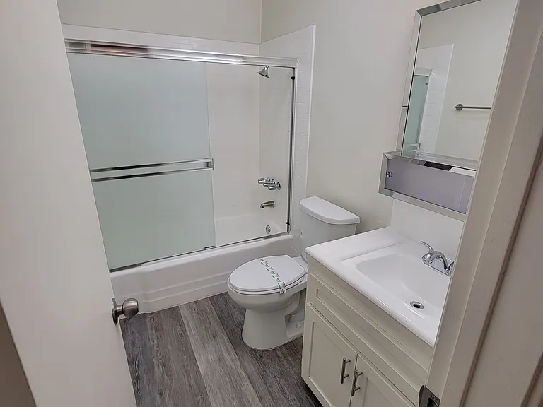 Exotic Isla Apartments — Photo 11