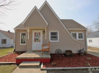 204 Riverview Dr, Creve Coeur, IL
