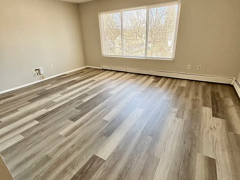 927 W Shiawassee St #9 — Photo 7