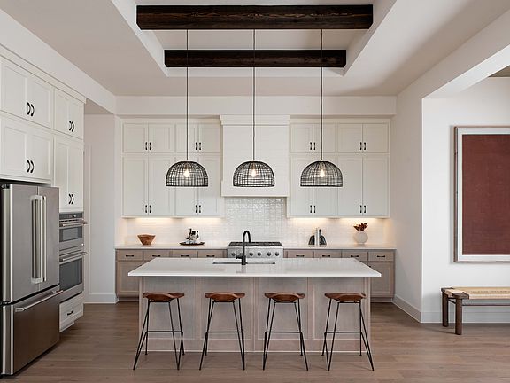 Aster Park - Avery Interior Image 4