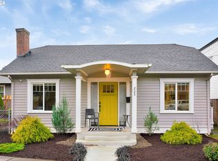 205 Mill St, Silverton, OR 97381