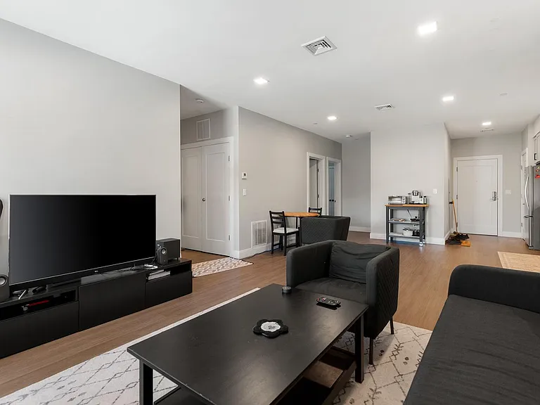11 Walley St #110 — Photo 9