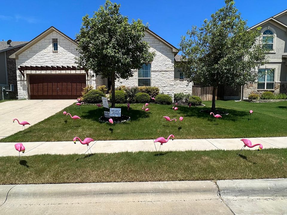 2nd image of 3016 Columbus Loop