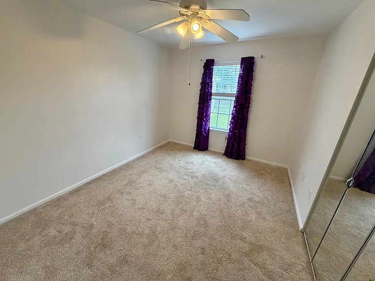113 Broadleaf Pl — Photo 16