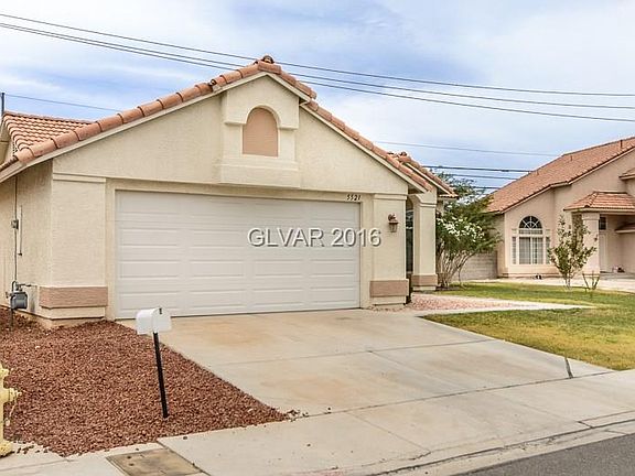 3rd image of 5521 Bonita Springs Ct