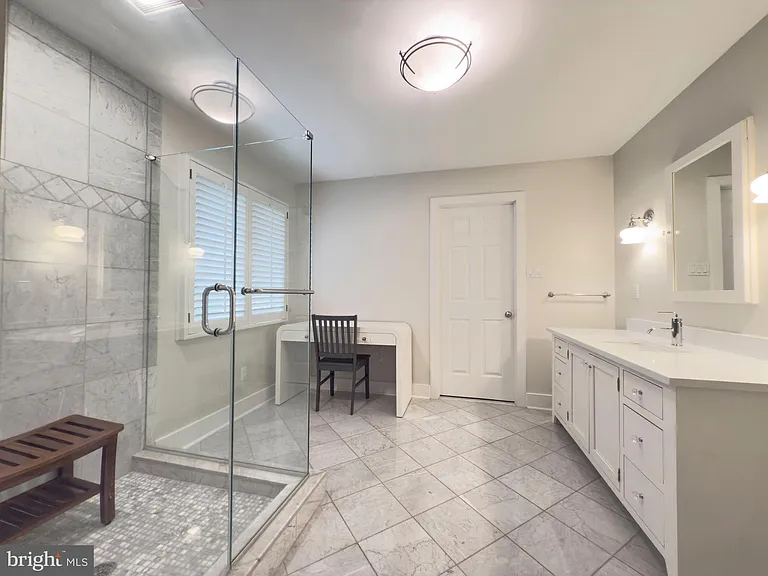 42 Greythorne Woods Cir — Photo 21