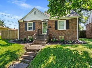 2345 26th St, Rock Island, IL