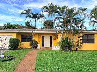 3601 NW 43rd Pl, Lauderdale Lakes, FL 33309