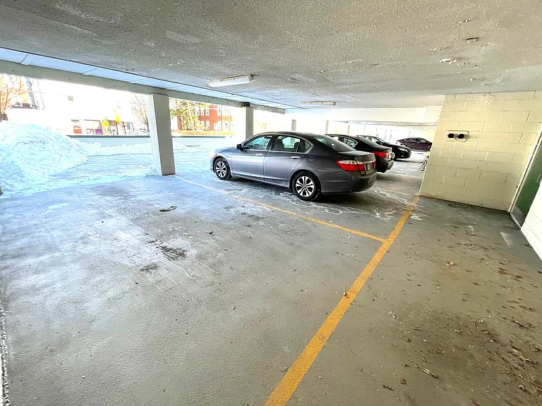 94 Beacon St #27 — Photo 8