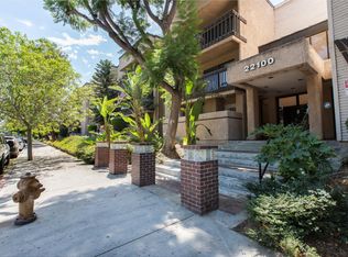 22100 Burbank Blvd UNIT 100A, Woodland Hills, CA 91367