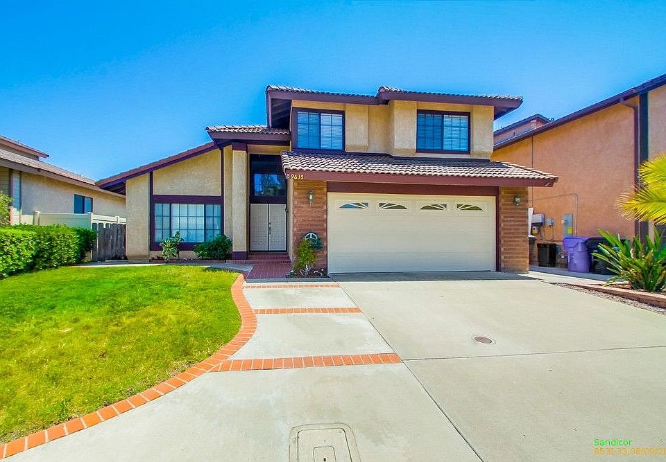 2nd image of 9635 Graceland Way