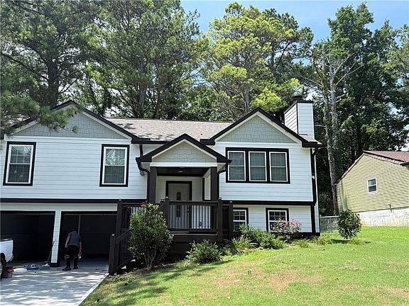 2nd image of 2103 Singer Way