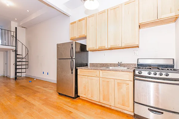 Rented by RENTBK LLC | media 1