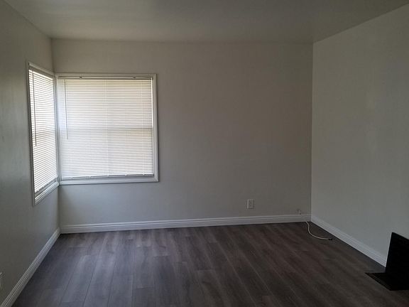 3rd image of 57 Eastern Ave #57