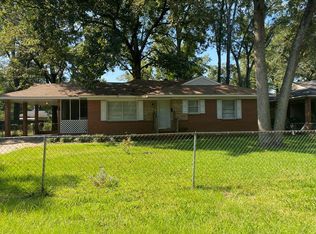 2952 Hawthorne Dr, Columbus, GA 31903