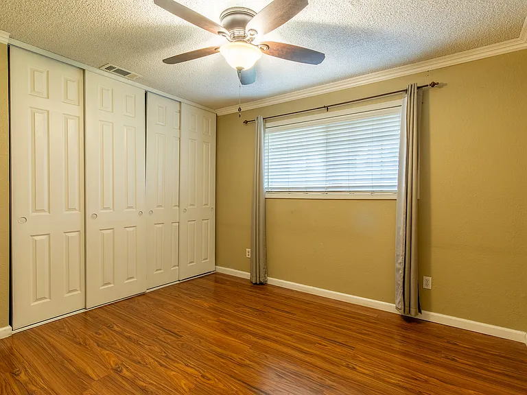 1714 Elena Dr — Photo 27
