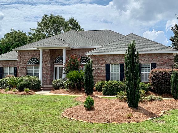 3rd image of 4217 Cougar Cir