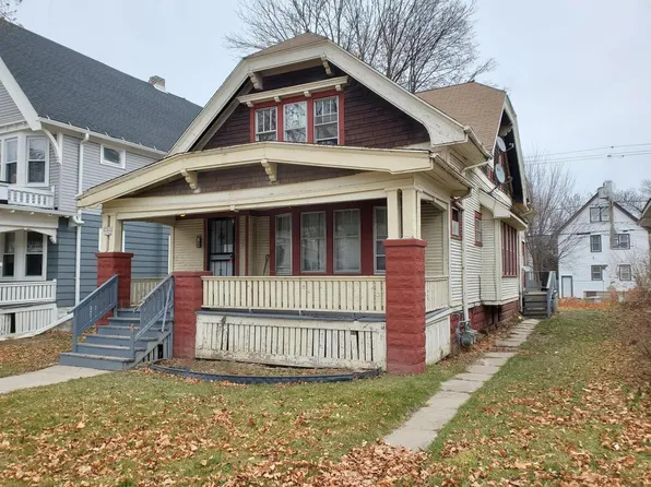 2762 North 37th STREET, Milwaukee, WI 53210