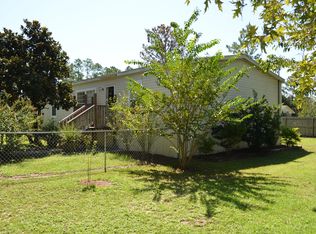 5865 Flamingo Rd, Crestview, FL 32539