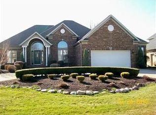 1838 Cedarhurst Dr, Wickliffe, OH 44092