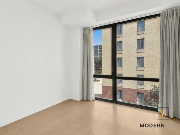 24-12 42nd Road image 9 of 16