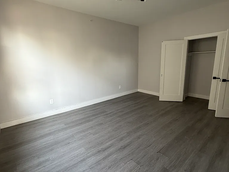 226 Roseville Ave #201 — Photo 4
