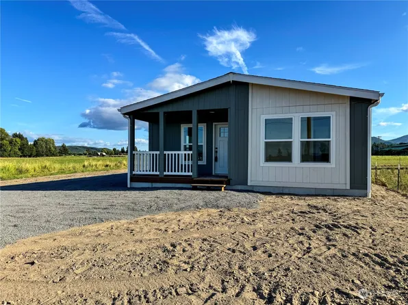 2492 Pe Ell McDonald Road, Chehalis, WA 98532