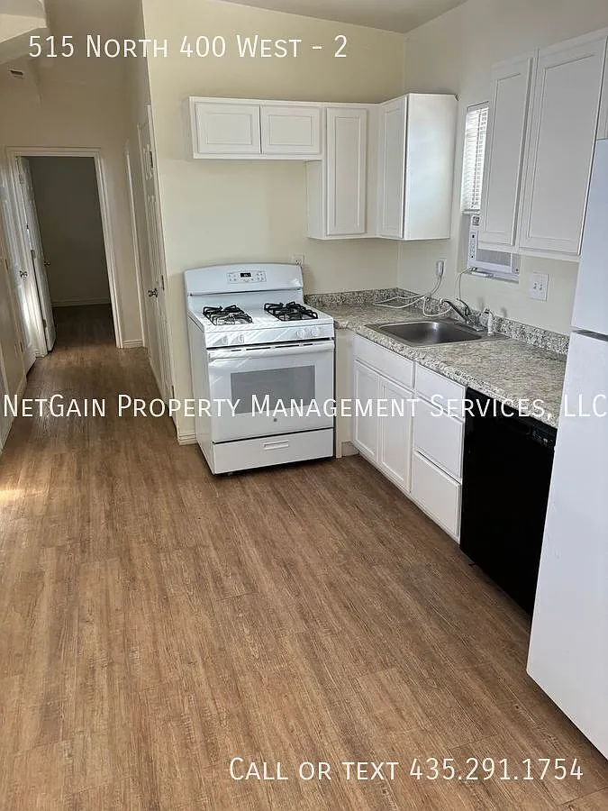 Pet Friendly 2 Bedroom 1 Bath mobile home — Photo 2