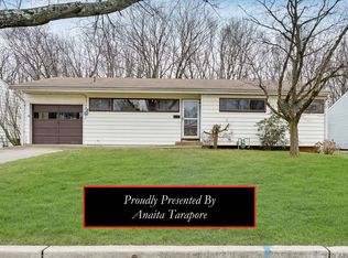186 Princeton Rd, Parlin, NJ 08859