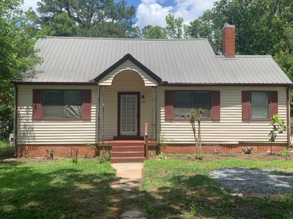 1749 Elmore Rd