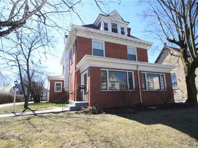216 E Grandview Ave, Zelienople, PA, 16063